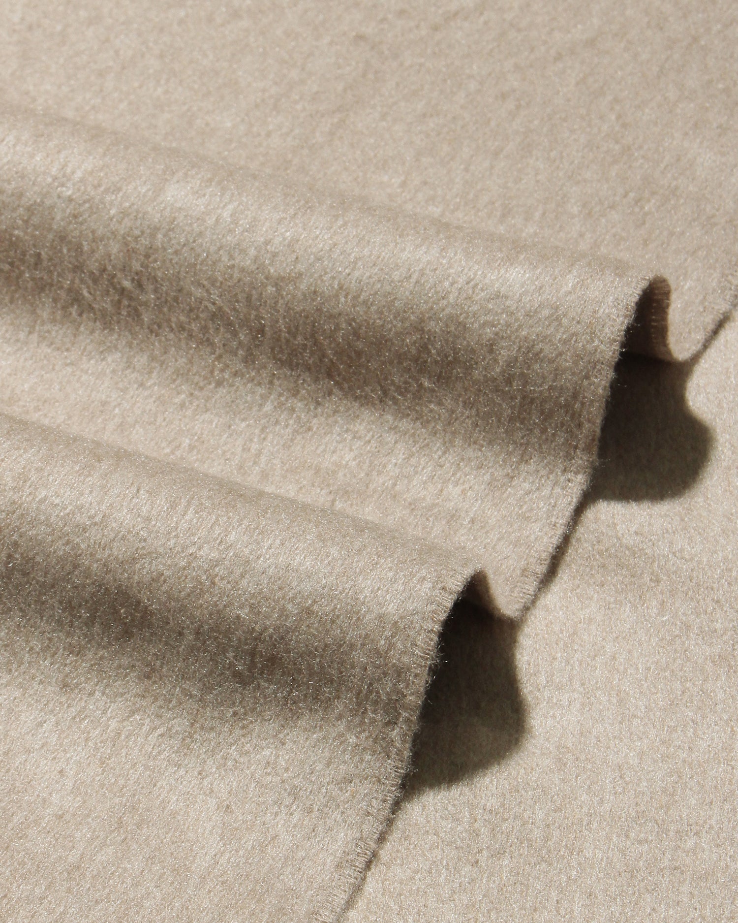 AVLDE for AMARC Silk Stole