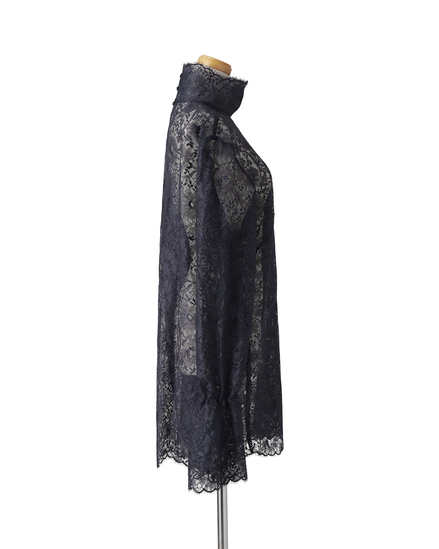 【受注販売】HER. for AMARC リバーレースブラウス<ネイビー>