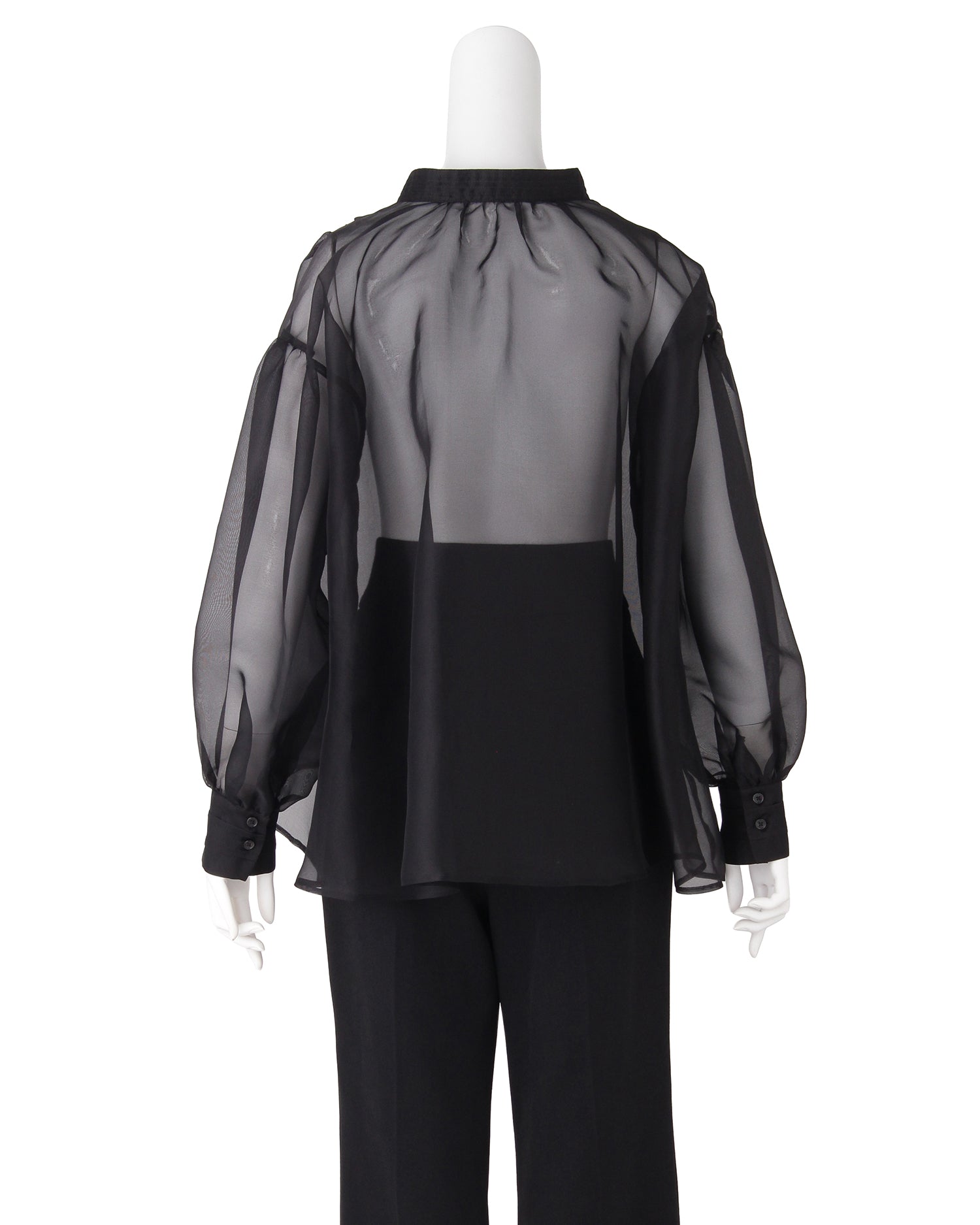 シルクボリュームブラウス