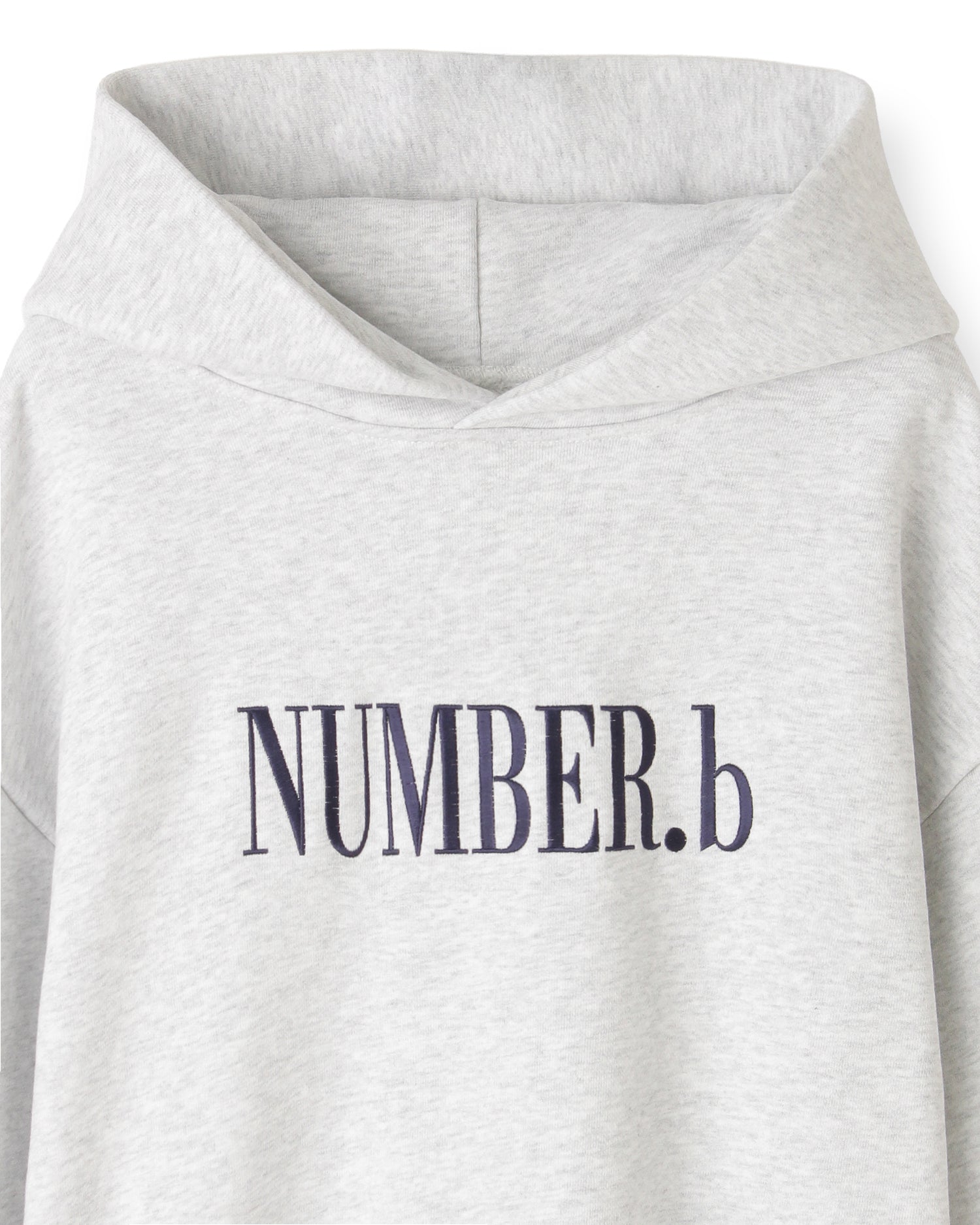 【POP UP STORE先行販売】NUMBER.b ロゴパーカ(刺繍)<ライトグレー>