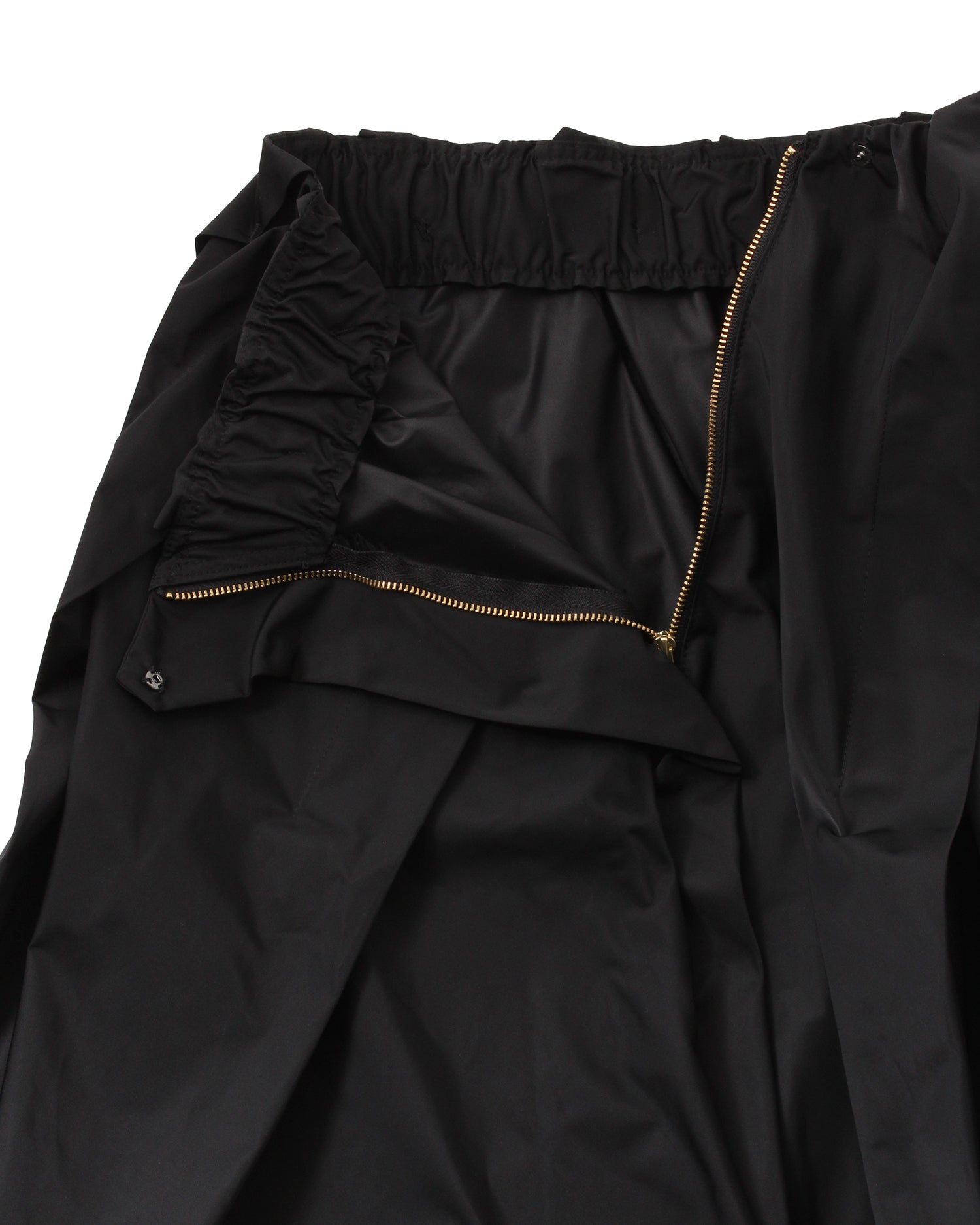Random Tuck Skirt (Black)