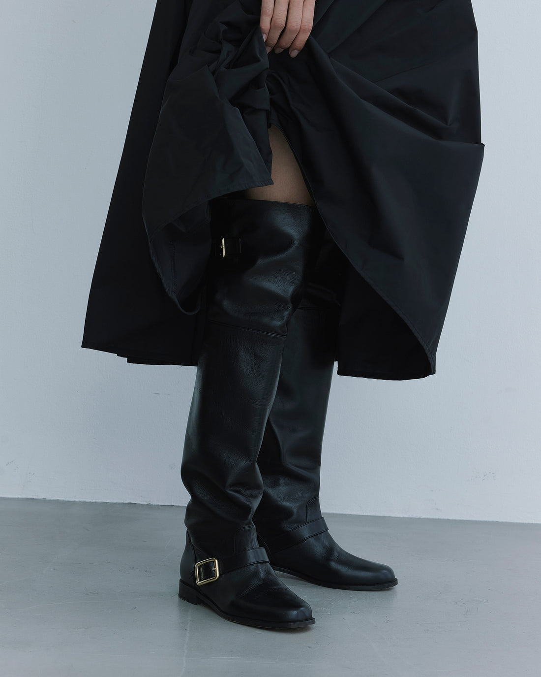 &lt;NEBULONI E.&gt; Buckle boots