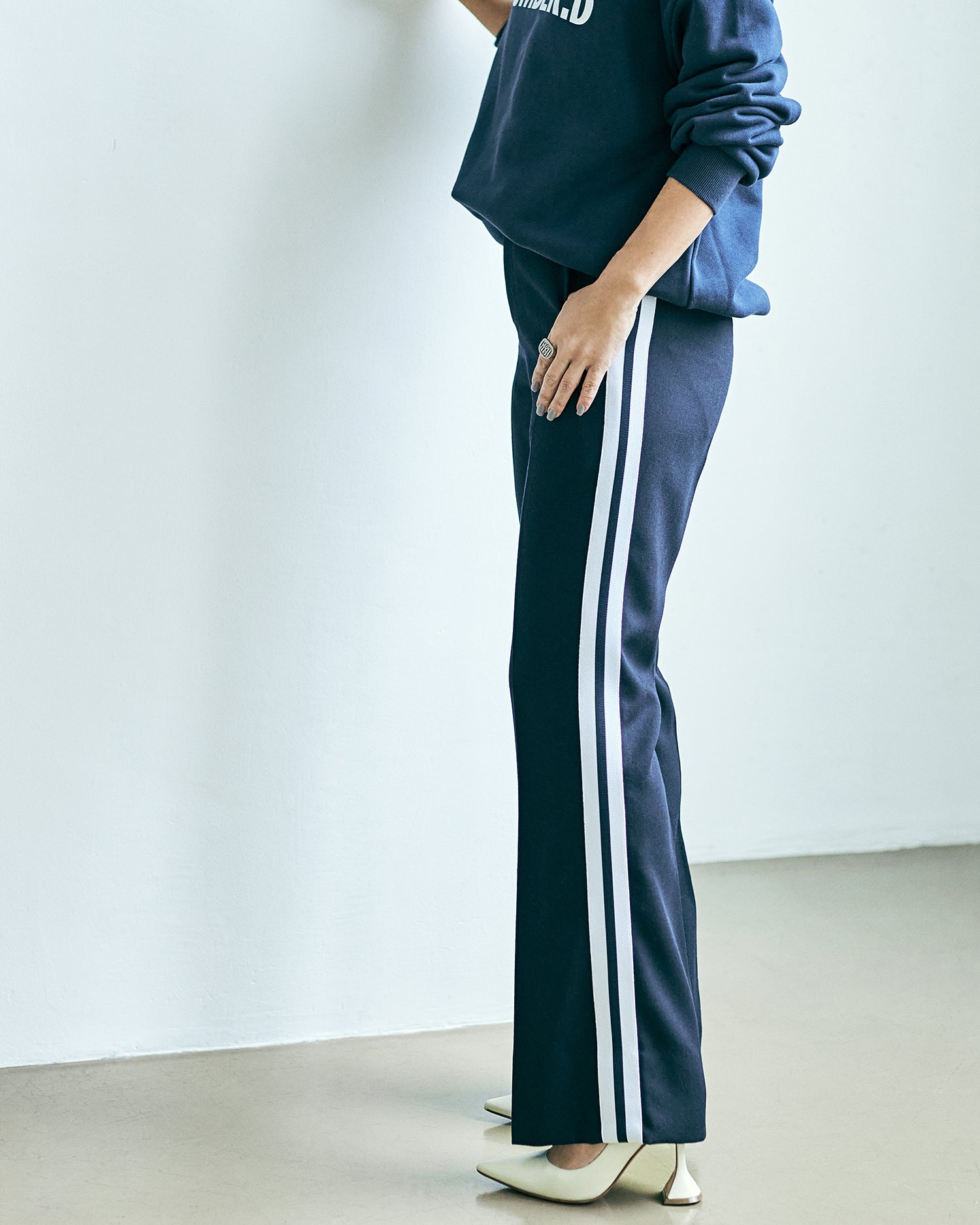 Wool Line Pants