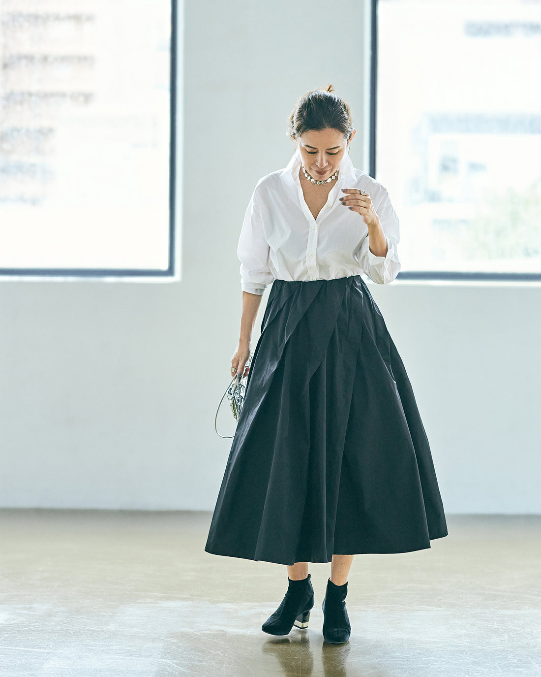 Random Tuck Skirt (Black)