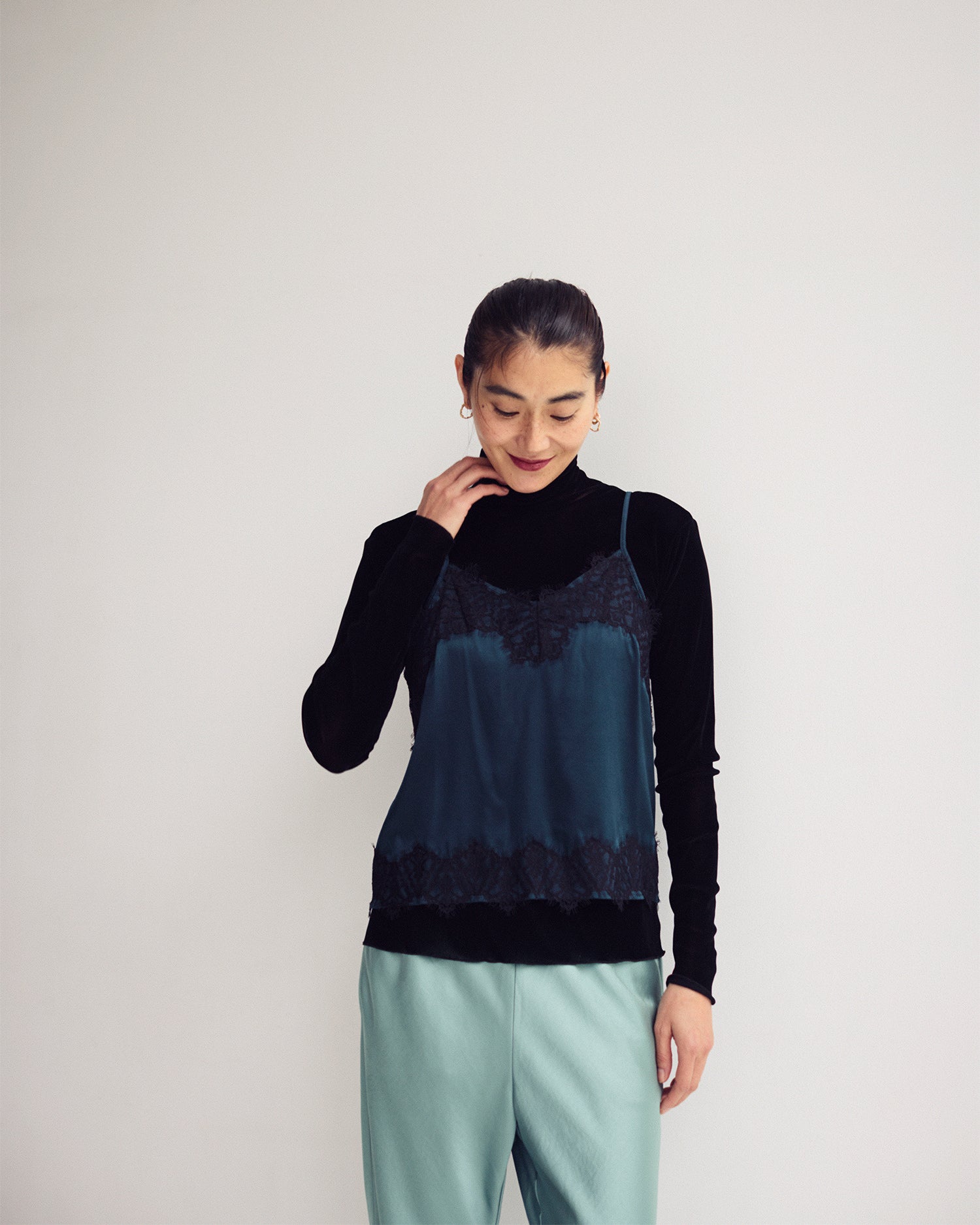 ベロア調タートルプルオーバー – AMARC LIFE STORE