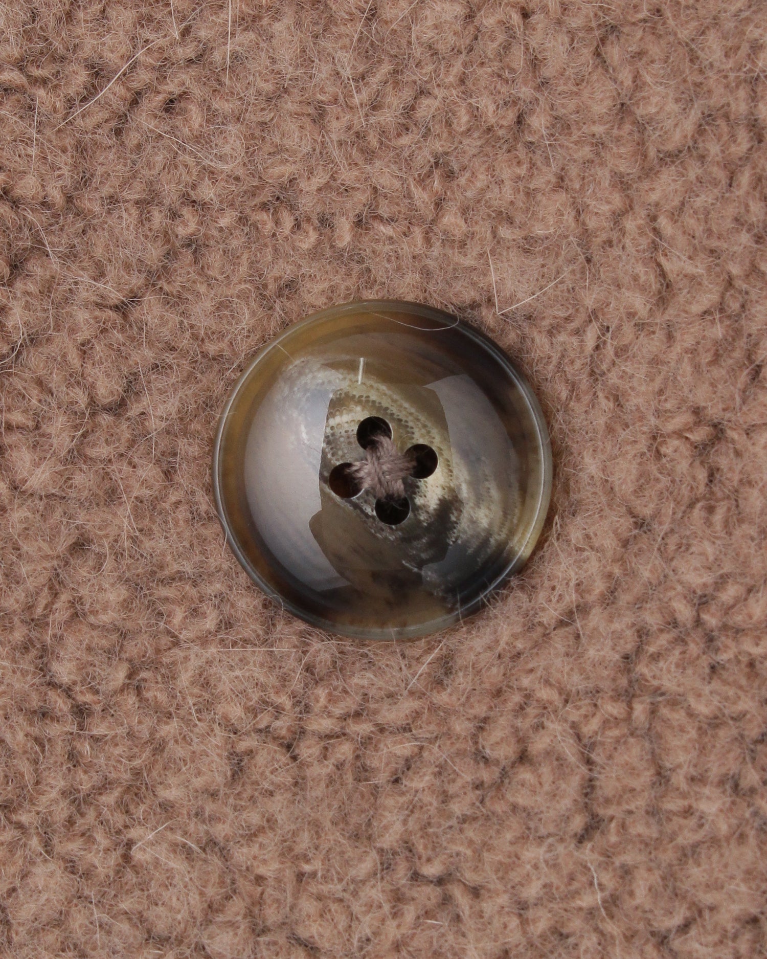 フェイクボアジレ