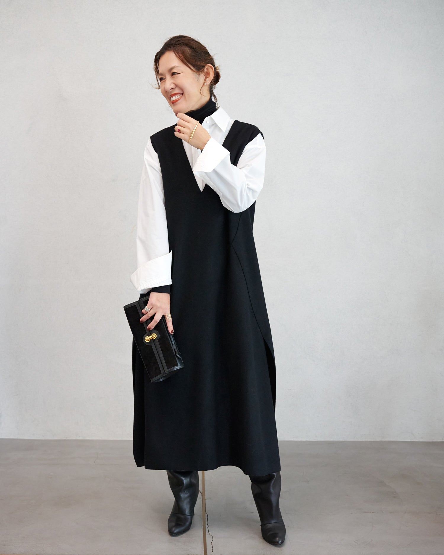 ウールVネックワンピース – AMARC LIFE STORE