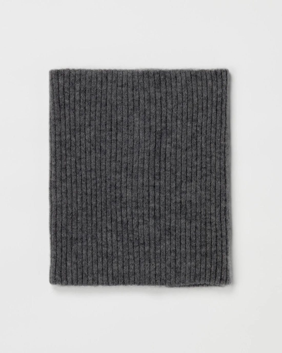 ＜TOQUE＞アルパカウール縮絨ニットネックウォーマー＜チャコールグレー＞