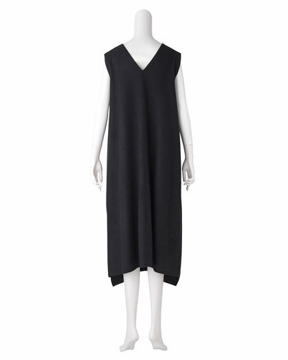 ウールVネックワンピース