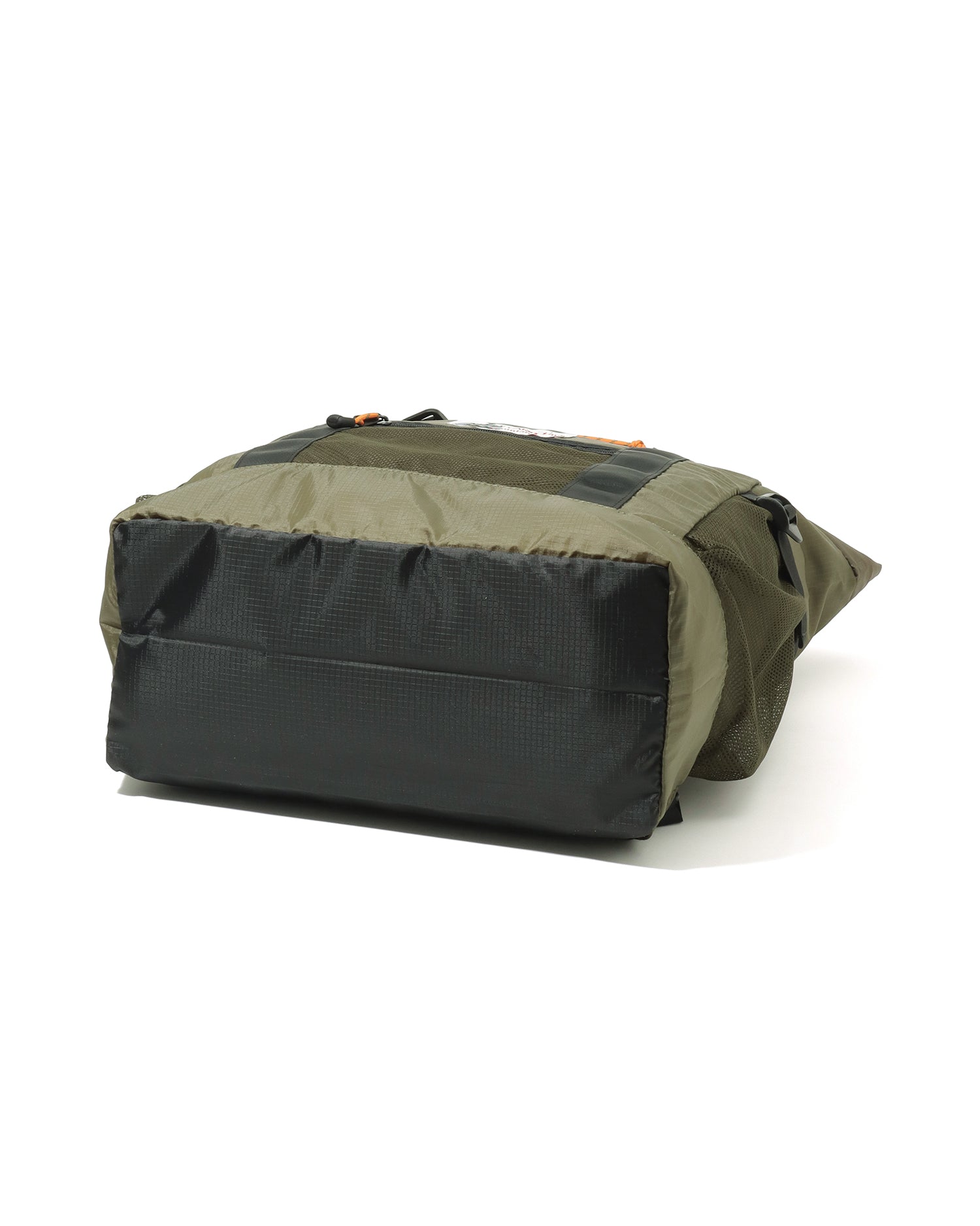 ＜CARIBOU＞LIGHT WEIGHT PACK TOTE＜オリーブ＞