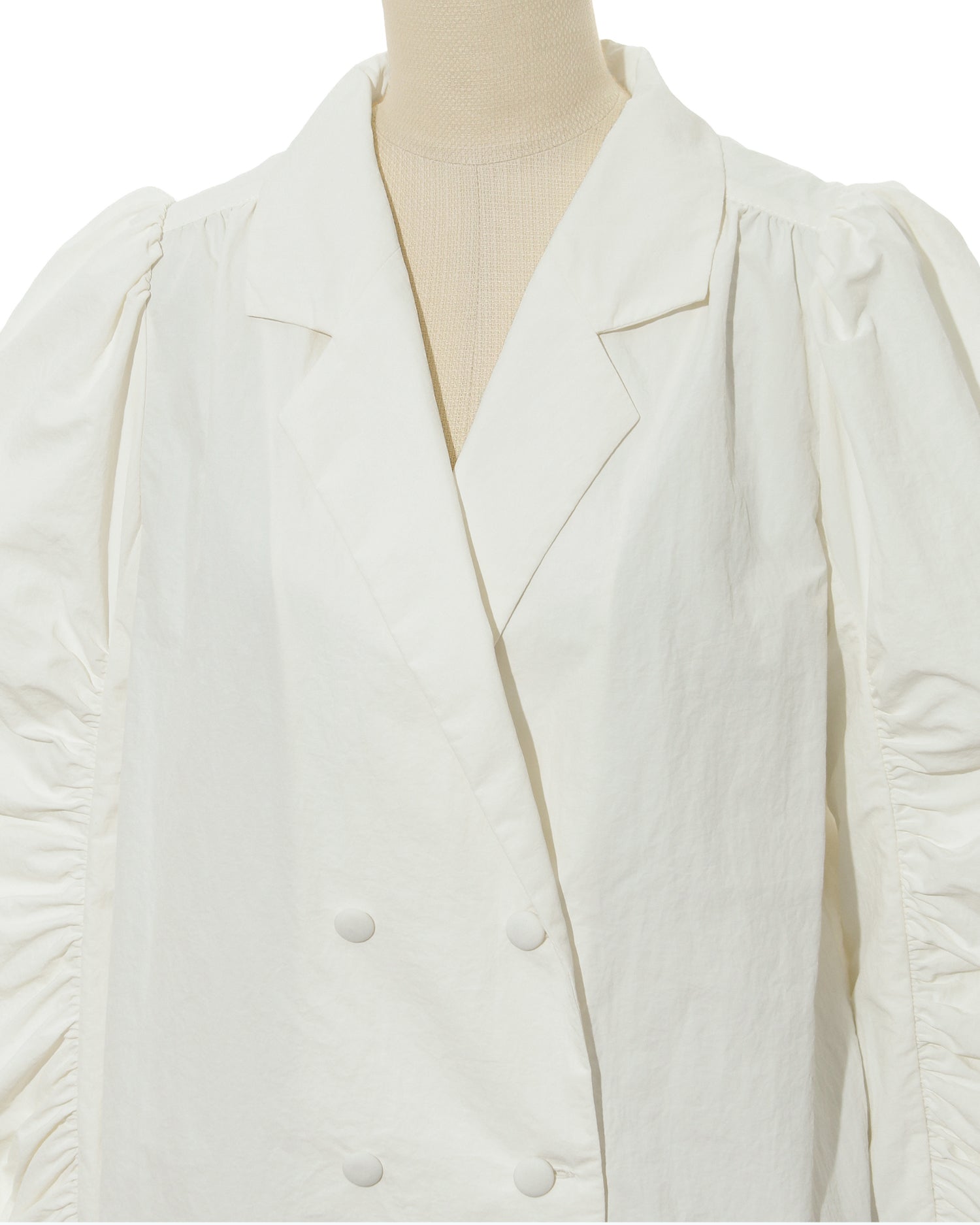 Tailored blouse &amp;lt;white&amp;gt;