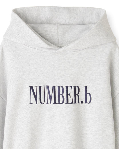 【POP UP STORE先行販売】NUMBER.b ロゴパーカ（刺繍）＜ライトグレー＞