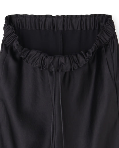 サテンバイヤスパンツ＜ブラック＞