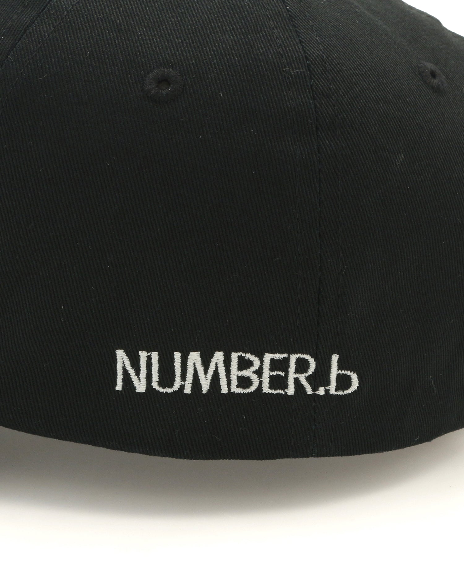 NUMBER.b logo embroidered cap (canvas) &amp;lt;black&amp;gt;