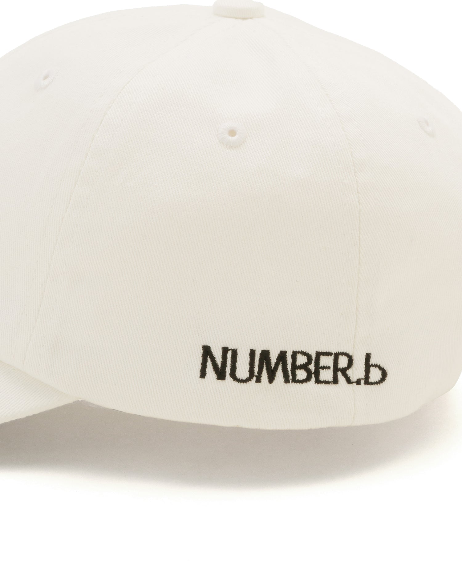 NUMBER.b logo embroidered cap (canvas) &amp;lt;white&amp;gt;