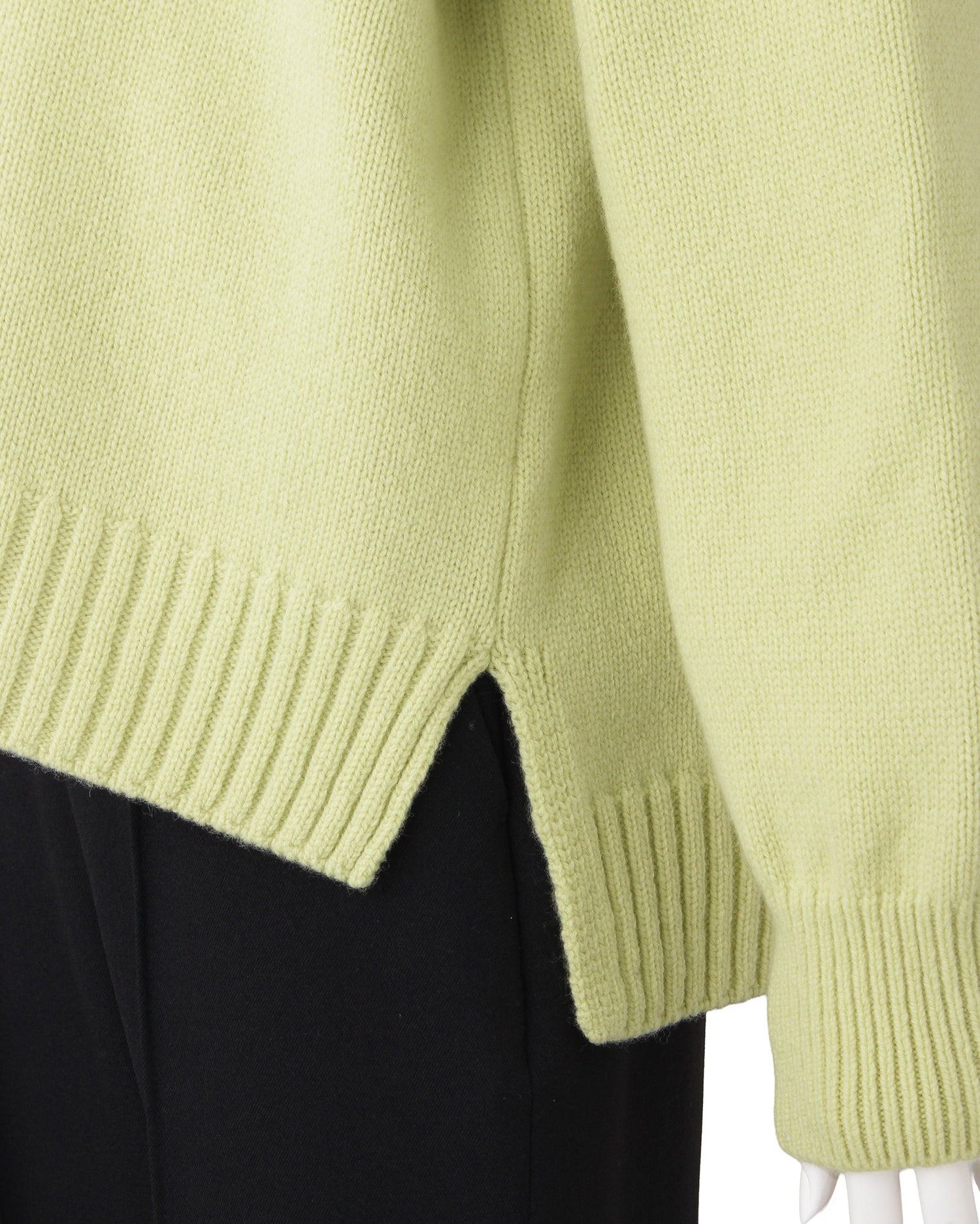 スローン　SLOANE 3Gウールカシミヤ　クルーネックニット　イエロー SLOANE（スローン）の「＜SLOANE（スローン）＞ 3G/5G クネックニット