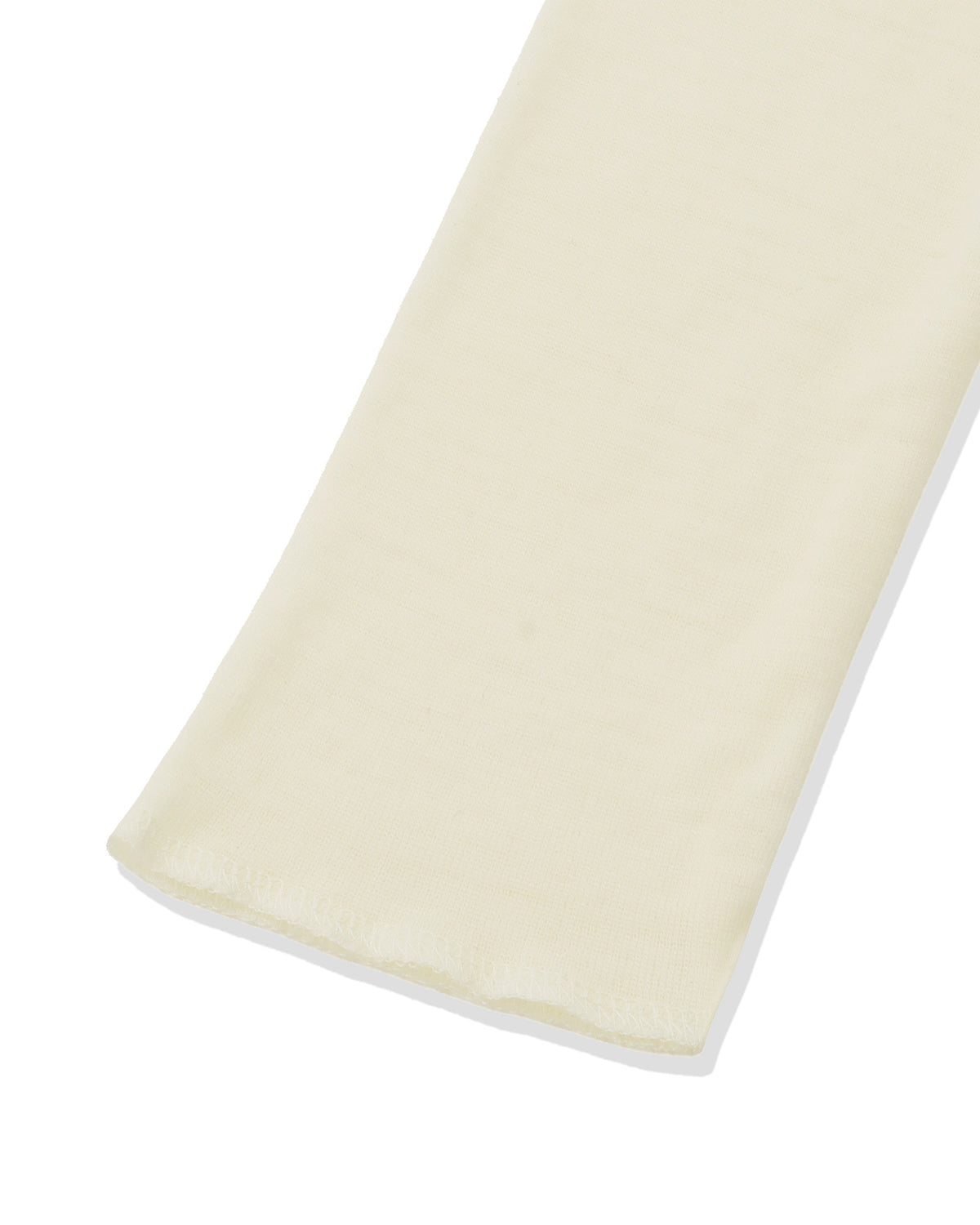 [New Color] Turtleneck Cut-and-Sewn <off-white></off-white>