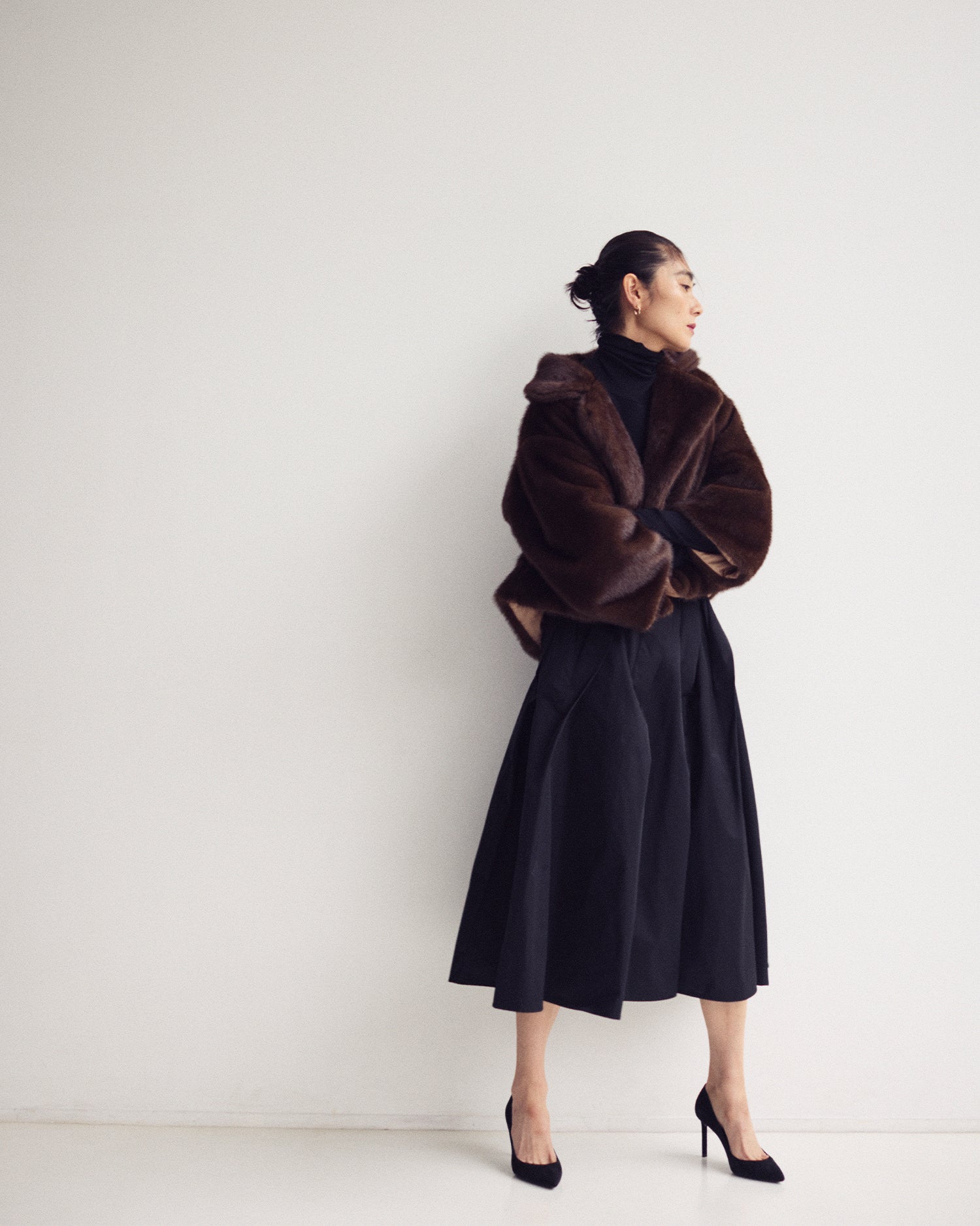 Random Tuck Skirt (Black)