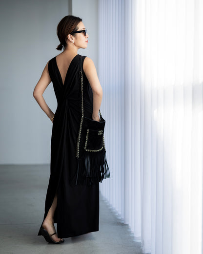 バックツイストワンピース