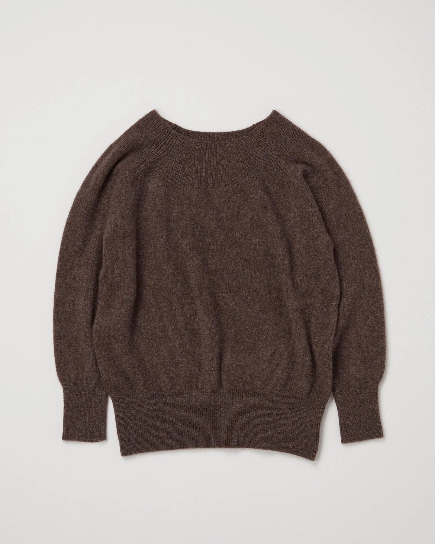 ＜TOQUE＞アルパカウール縮絨ニットラグランスリーブ