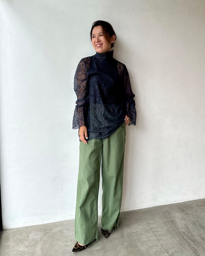 【受注販売】HER. for AMARC リバーレースブラウス＜ネイビー＞