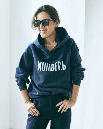 NUMBER.b logo hoodie (navy)