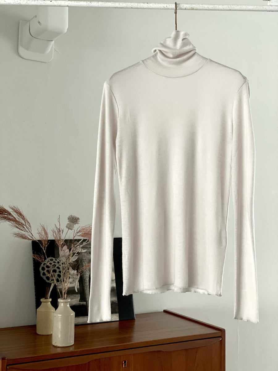 美品♪AMARC オリジナルタートルネックカットソー 2枚セット 数量限定】AMARCオリジナル タートルネックカットソー – AMARC